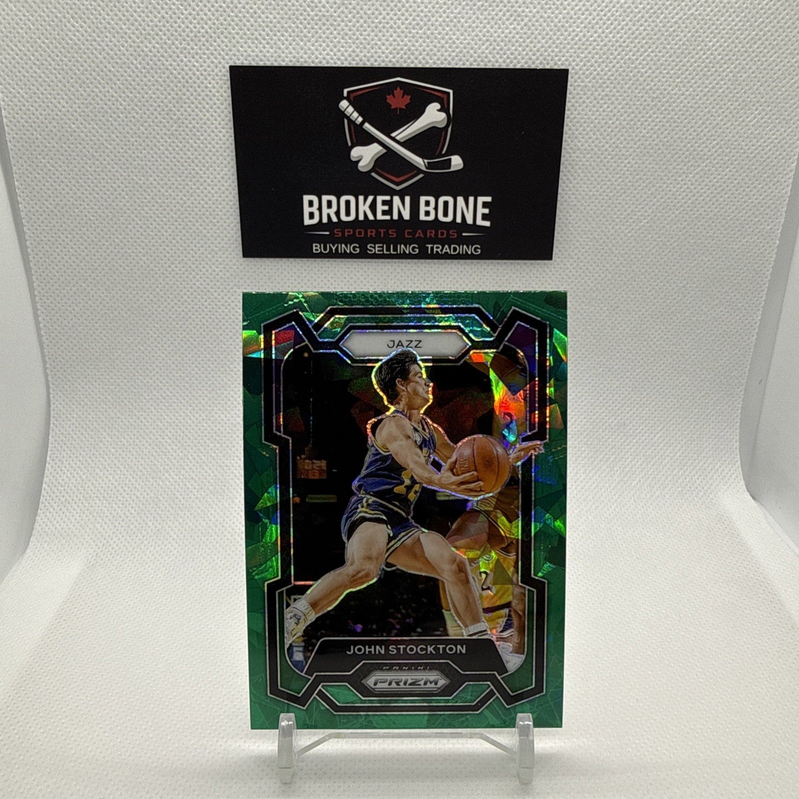 John Stockton 2023-24 Panini Prizm Green Cracked Ice SSP #198 Jazz