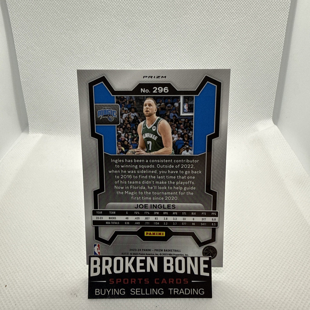 Joe Ingles 2023-24 Panini Prizm Green Cracked Ice SSP #296 Magic