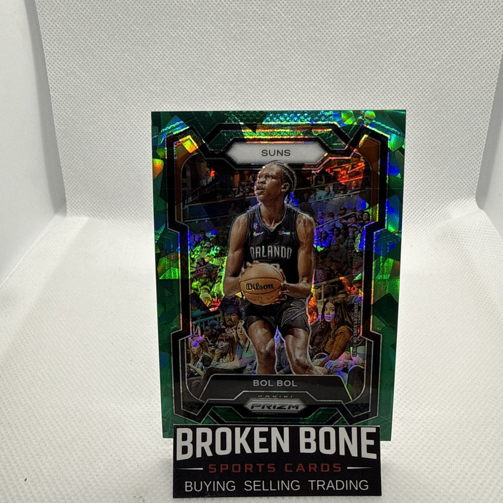Bol Bol 2023-24 Panini Prizm Green Cracked Ice SSP #255 Suns
