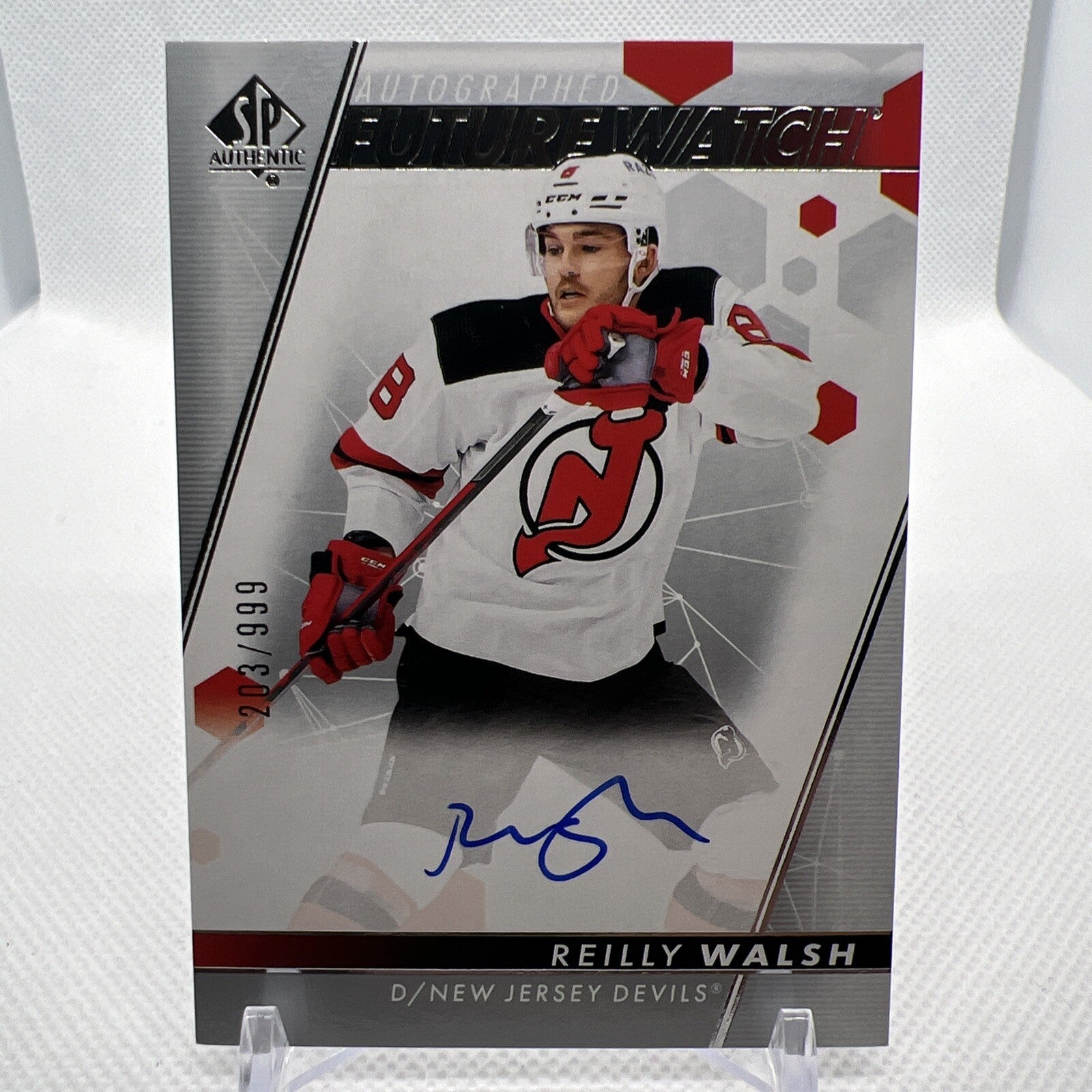 Reilly Walsh 2022-23 SP Authentic Future Watch Auto /999 New Jersey Devils