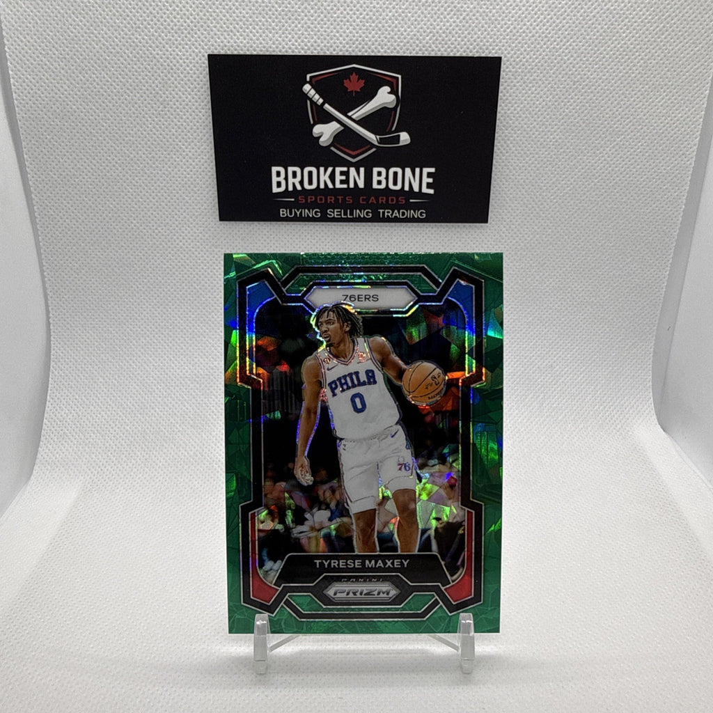Tyrese Maxey 2023-24 Panini Prizm Green Cracked Ice SSP #15 76ers