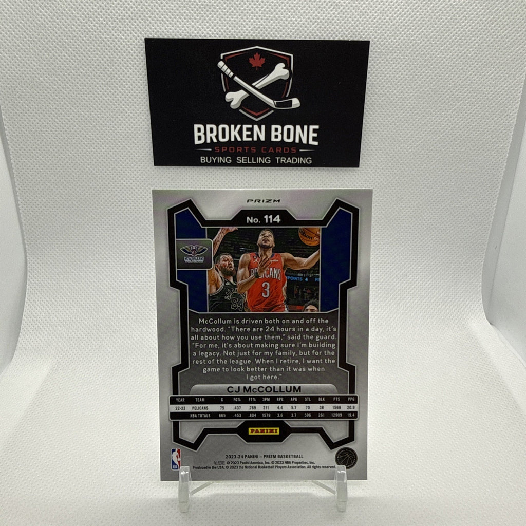 CJ McCollum 2023-24 Panini Prizm Green Cracked Ice SSP #114 Pelicans