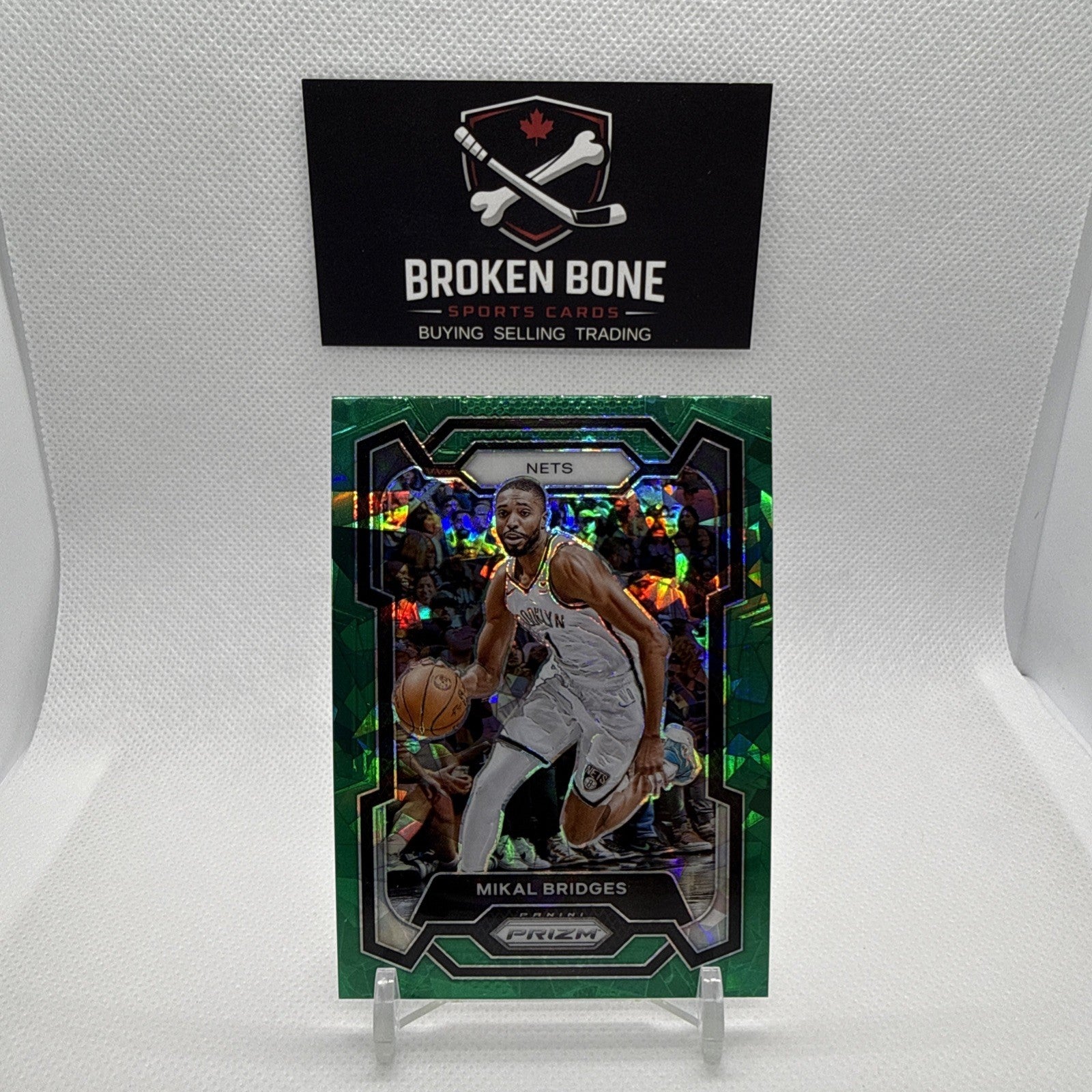 Mikal Bridges 2023-24 Panini Prizm Green Cracked Ice SSP #46 Nets
