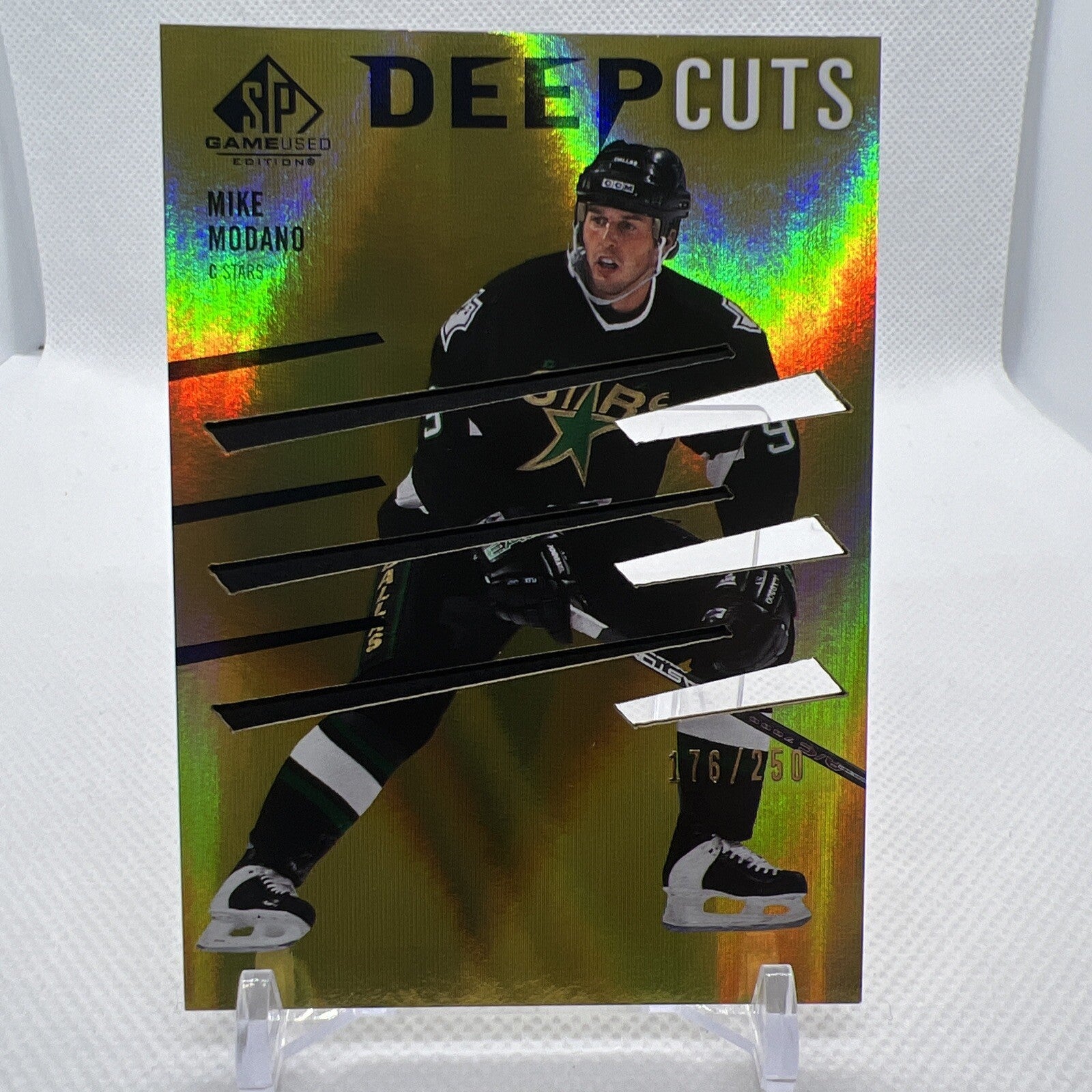 Mike Modano 2023-24 SP Game Used Deep Cuts /250 Dallas Stars