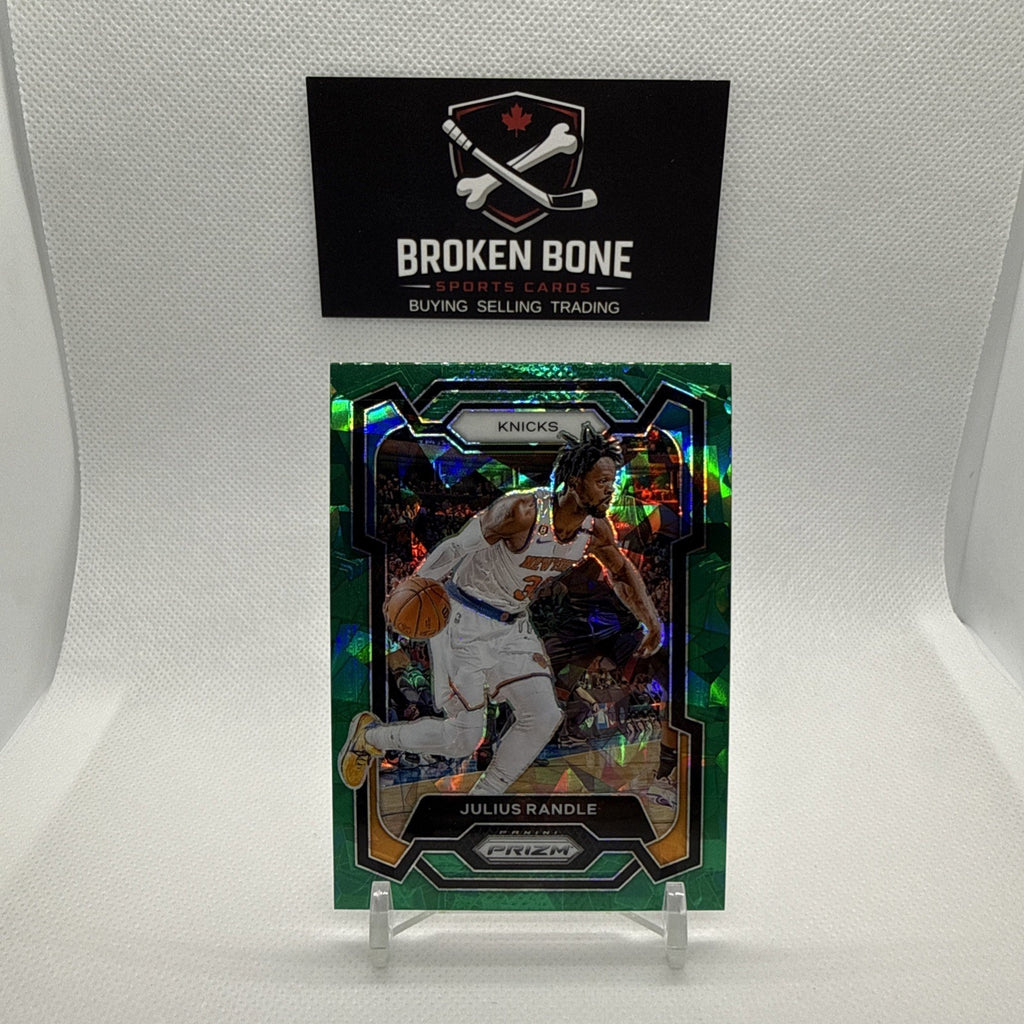Julius Randle 2023-24 Panini Prizm Green Cracked Ice SSP #18 Knicks