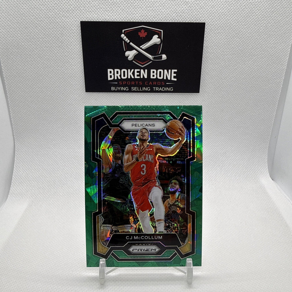 CJ McCollum 2023-24 Panini Prizm Green Cracked Ice SSP #114 Pelicans