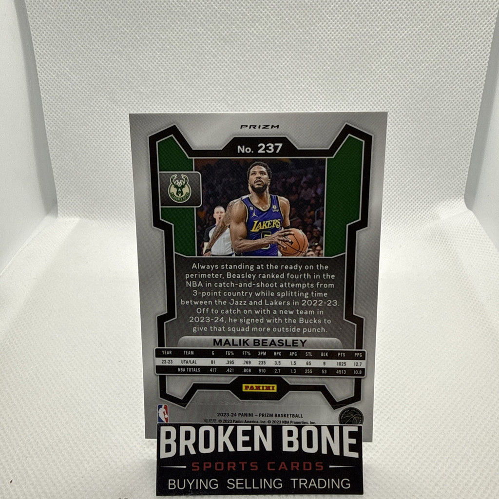 Malik Beasley 2023-24 Panini Prizm Green Cracked Ice SSP #237 Bucks