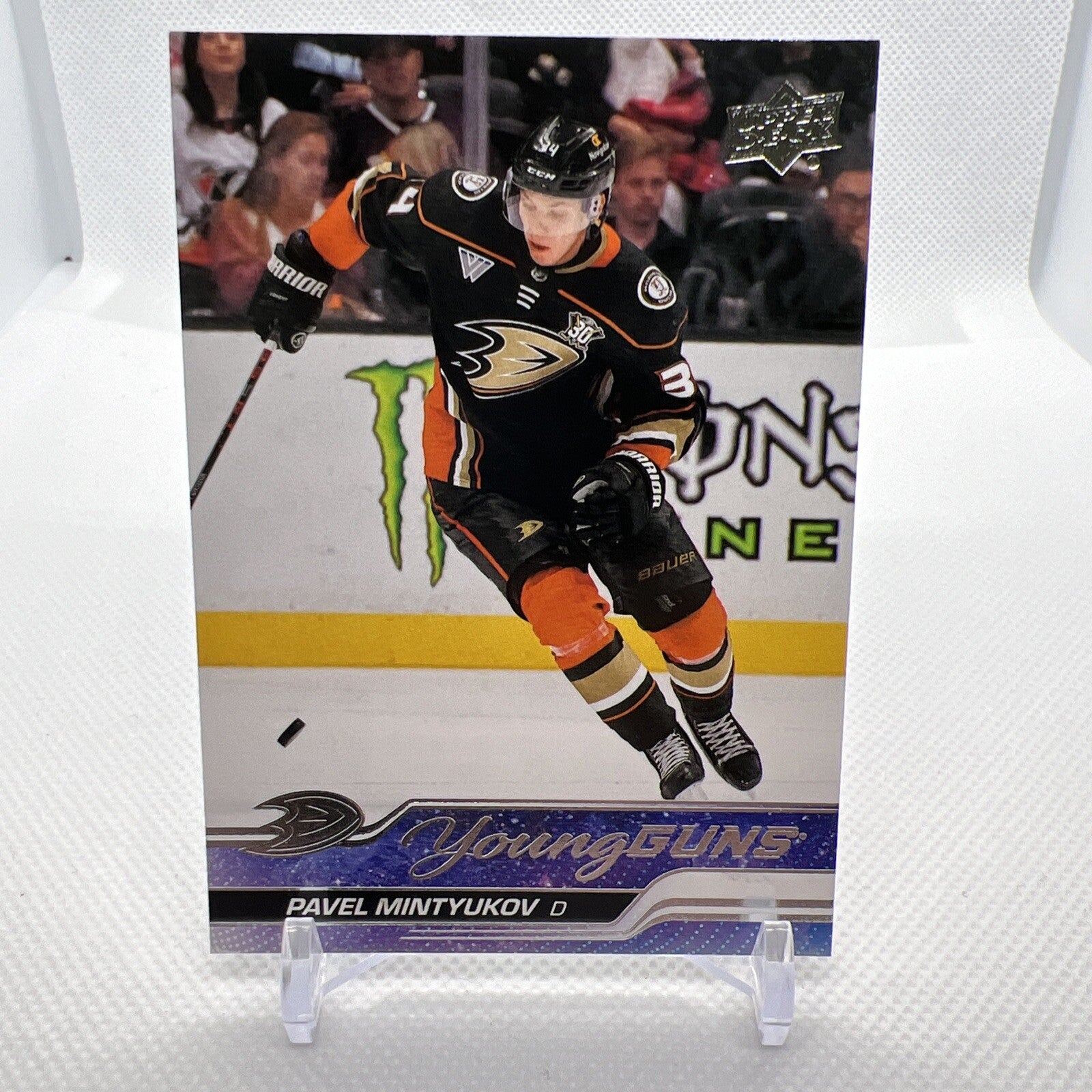 Pavel Mintyukov 2023-24 Upper Deck Young Guns Rookie Anaheim Ducks 1 RC
