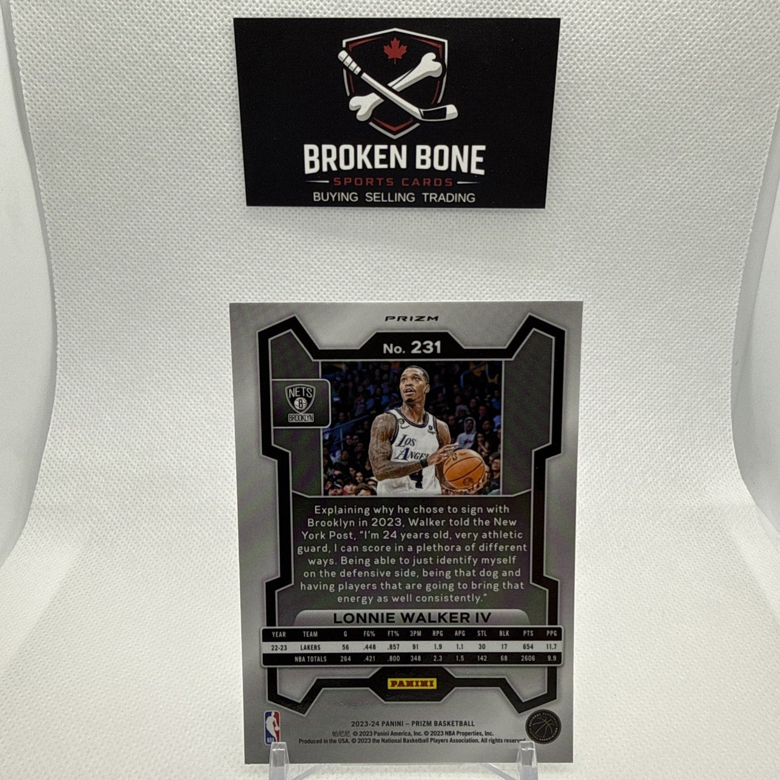 Lonnie Walker IV 2023-24 Panini Prizm Green Cracked Ice SSP #231 Nets