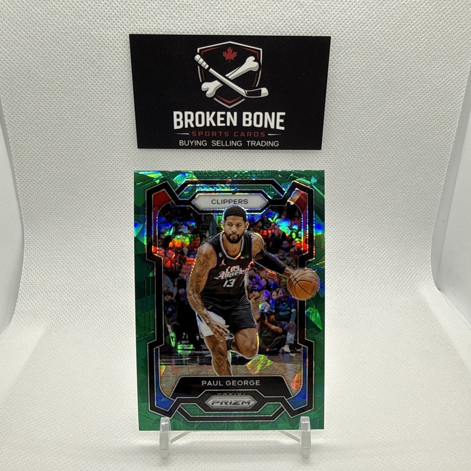 Paul George 2023-24 Panini Prizm Green Cracked Ice SSP #101 Clippers