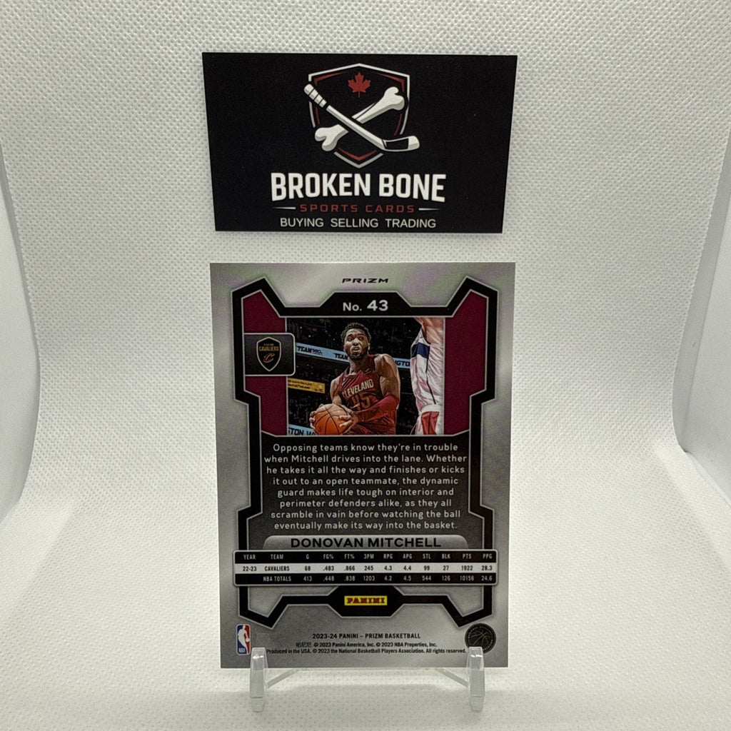 Donovan Mitchell 2023-24 Panini Prizm Green Cracked Ice SSP #43  Cavaliers