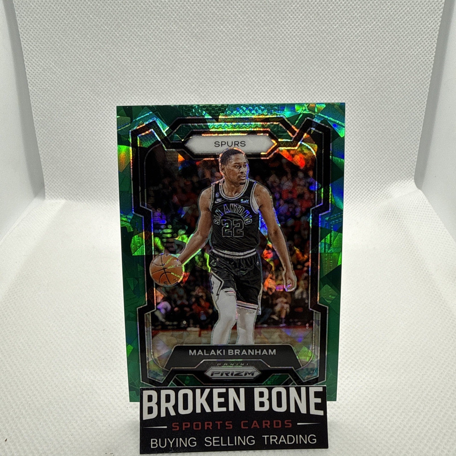 Malaki Branham 2023-24 Panini Prizm Green Cracked Ice SSP #270 Spurs